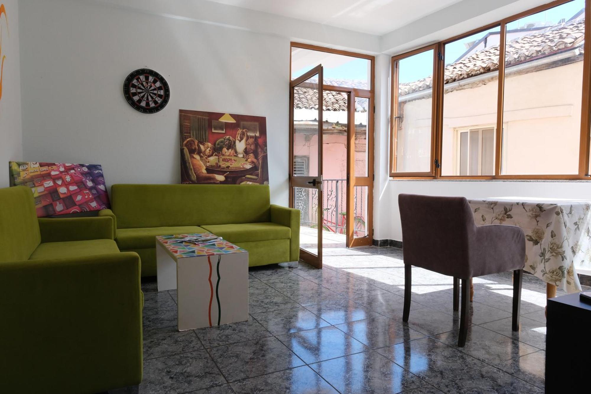 My Hostel - Privates And Dorms Shkodër 외부 사진