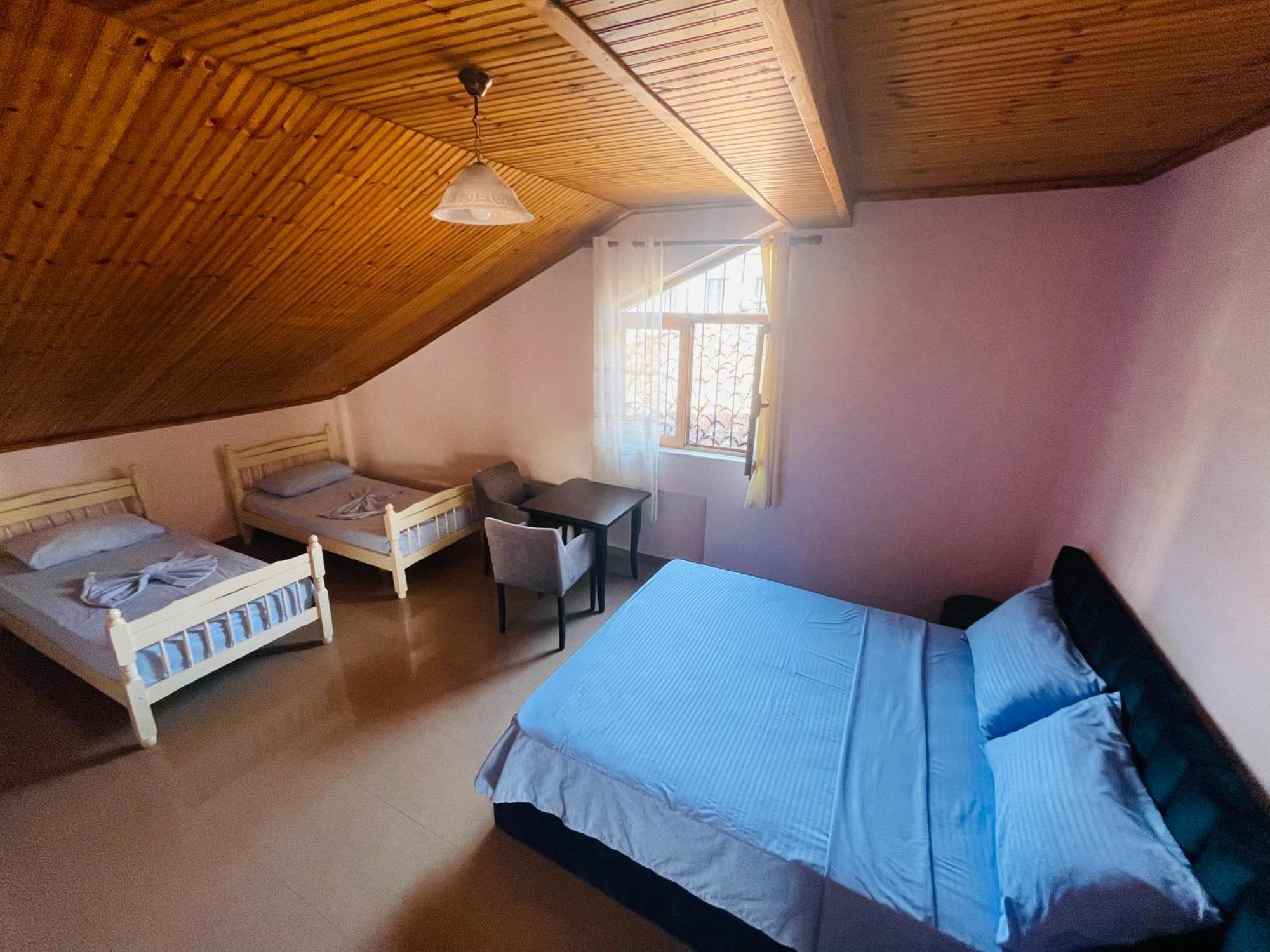 My Hostel - Privates And Dorms Shkodër 외부 사진