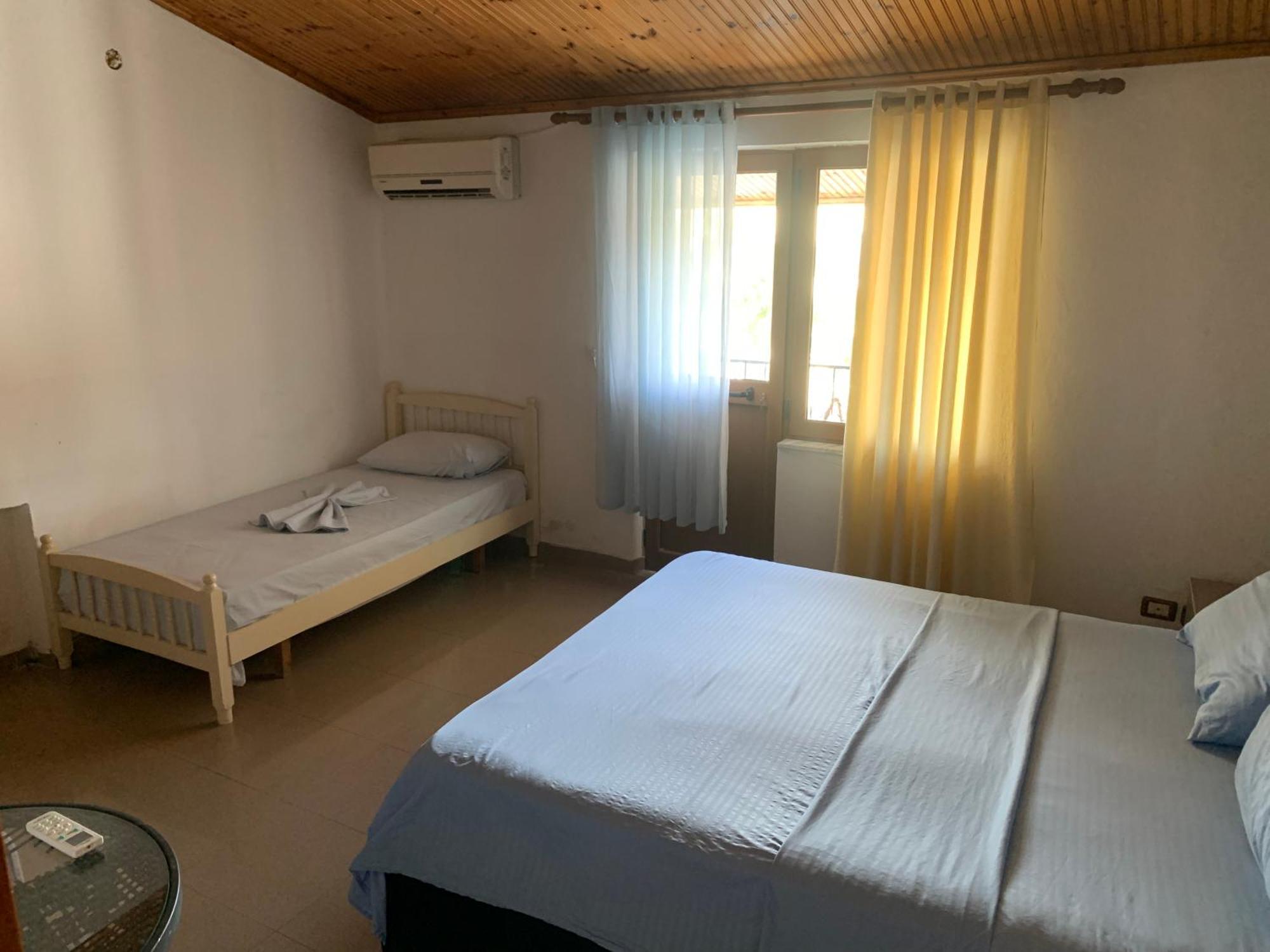 My Hostel - Privates And Dorms Shkodër 외부 사진